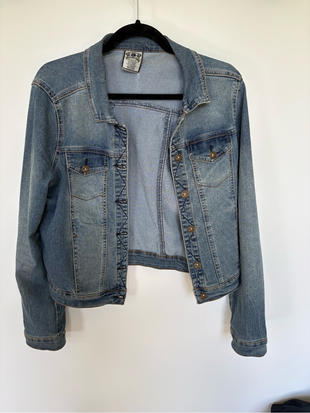 Women's Light Wash Denim Jacket - Classic Jean Jacket